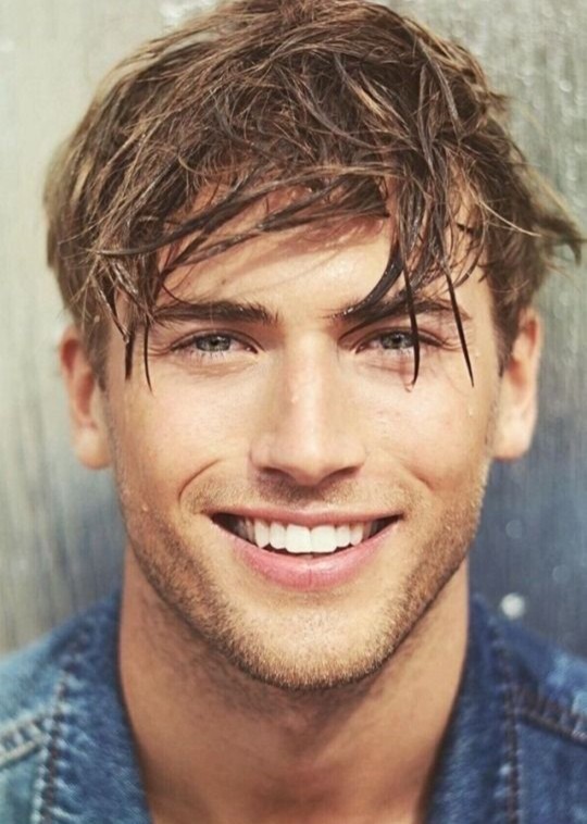 Do you prefer a guy who smiles often, or the guy who looks serious all the time?