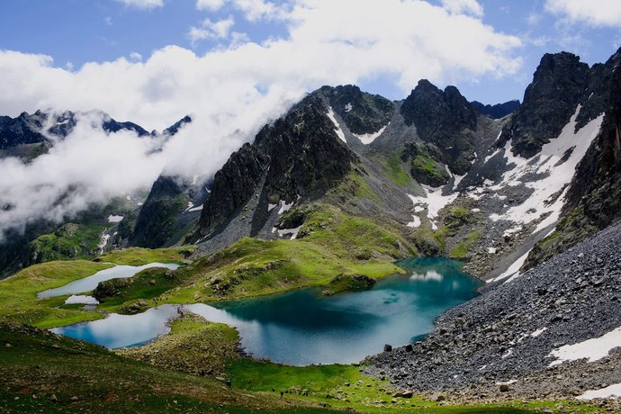 Which is the most beautiful Islamic country?