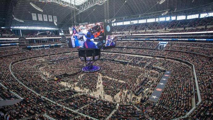 How would you all feel if you went to compete in an outdoor stadium in front of a sold out capacity crowd?