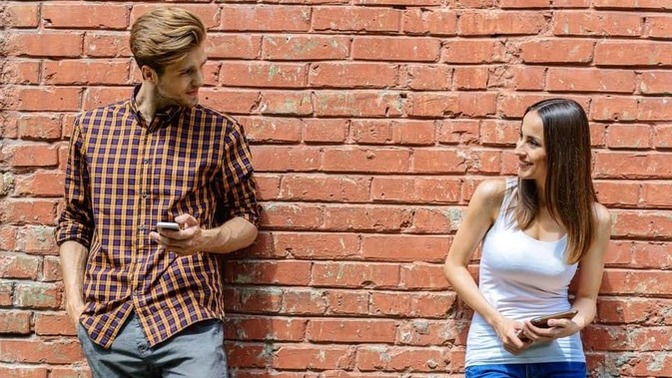 Ever flirted with someone who didn't realize you were flirting?