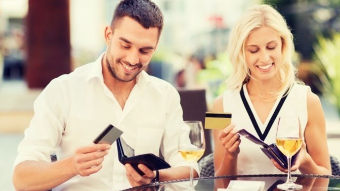 Is going 50/50 on the first date tacky as a guy?