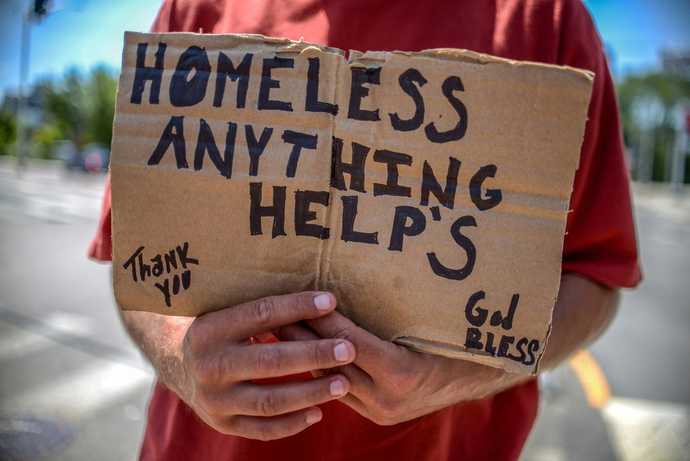 What percentage of panhandlers do you think are really needy?