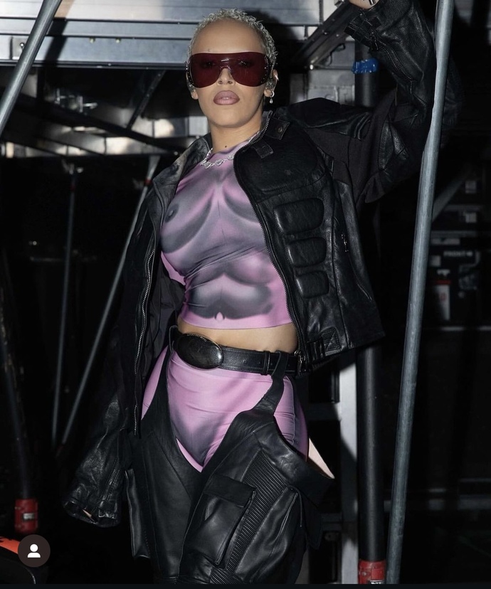 Which Doja Cat Tour Outfit is the best part 1?