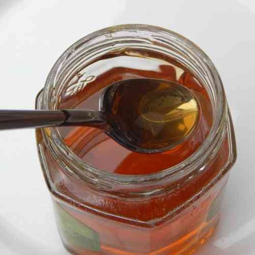 How do you get honey out of the pot?