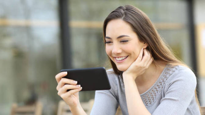 What do women on dating apps get out of teasing guys?