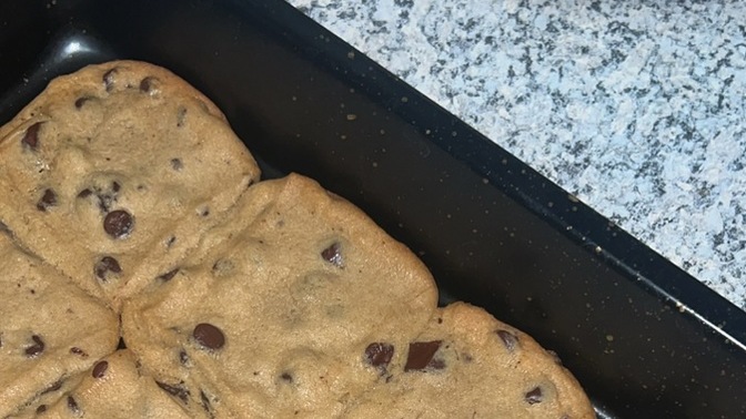 Is anyone having a late night snack?