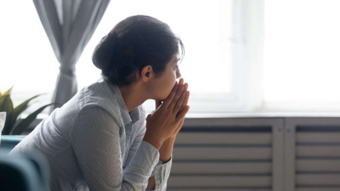 Should I reach out to the woman who I suspect my man of cheating with?