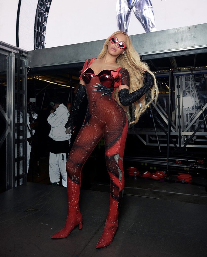 What’s your fav Beyonce Renaissance Tour outfit (part 11)?