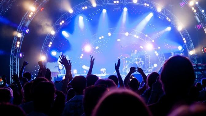 Would a concert be a good date yes or no?