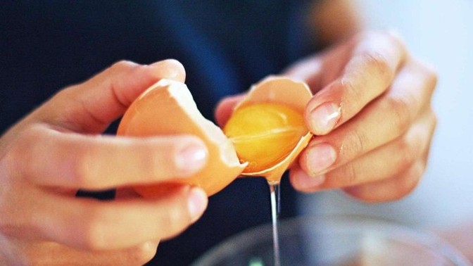 How do you separate an egg?