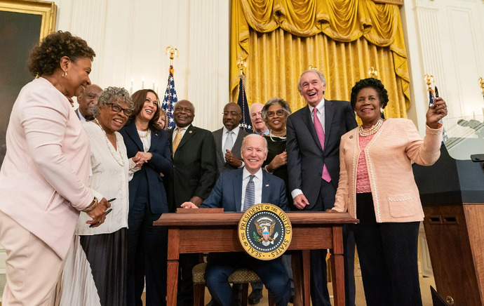 Democrat Party: “We’ve seen enough.” Who will replace Joe Biden?