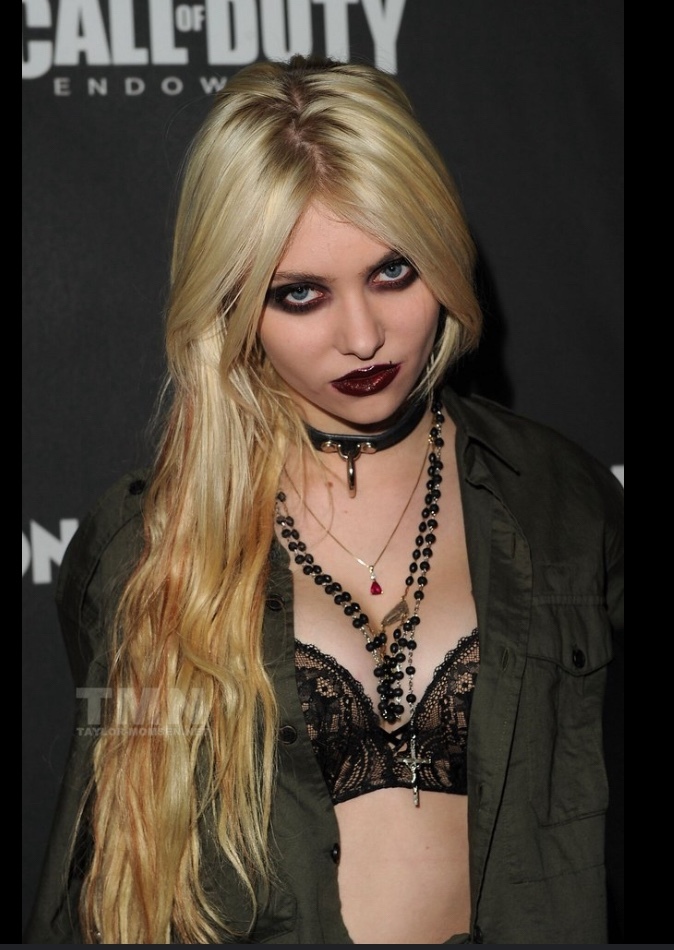 to the metalhead guys, do you guys even like metalhead girls who dress masculine?