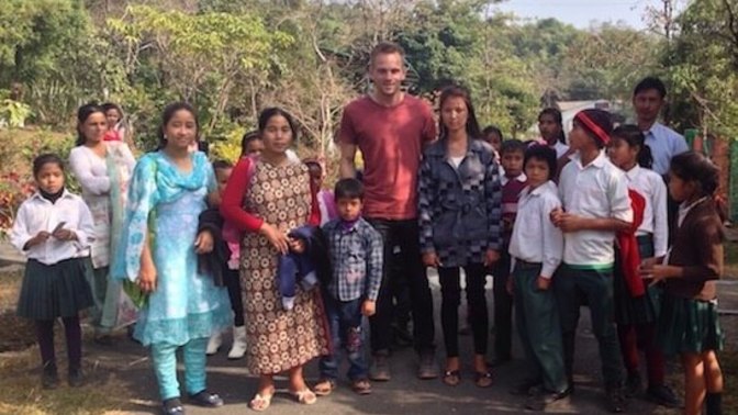 For those who were foreigners traveling to India, what was your experience like meeting local Indians there?