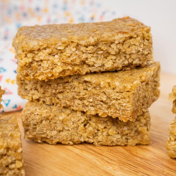 How do you like your flapjacks? Standard buttermilk, with blueberries? Chocolate chips? How about cracker jacks inside?