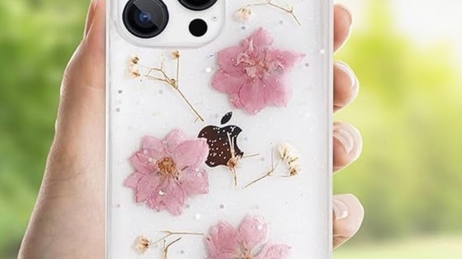 Does this phone case look cute 🥰?