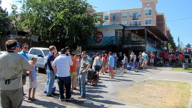 How long would you wait to get into a restaurant?