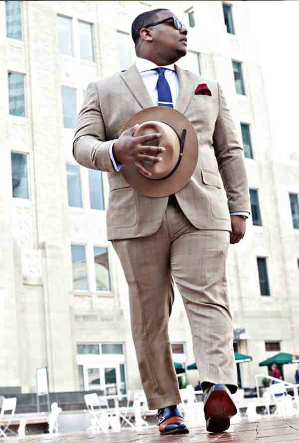 Ladies would you rather have a guy whos in shape but is lazy with how he dresses or a guy who is out of shape but puts effort into styling himself?