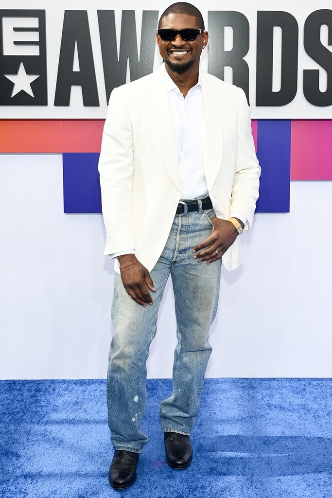 Does the lack of male R&B representation for Usher’s BET Awards tribute say something about the state of the genre for men or are people overreacting?