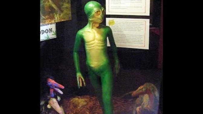 Do you think that there would be a dinosaur civilisation had the Asteroid not hit the Earth at the end of the Cretaceous?