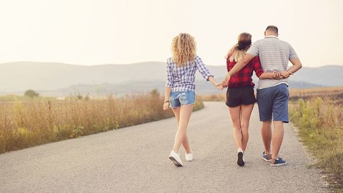 What do you think about "open relationships" and who benefits more in this kind of relationship: guys or girls?