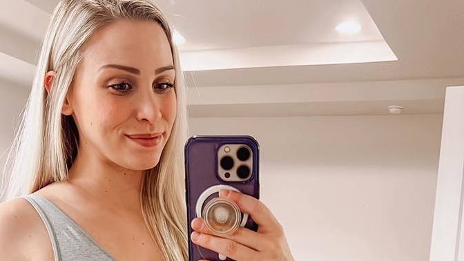 What does it mean when pregnant women crush on you out a lot?