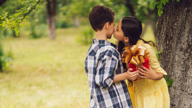 Would you have a relationship with your childhood friend?