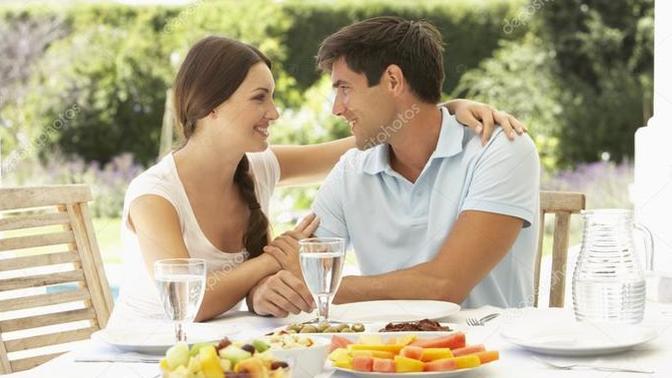 Do you like eating outdoors?