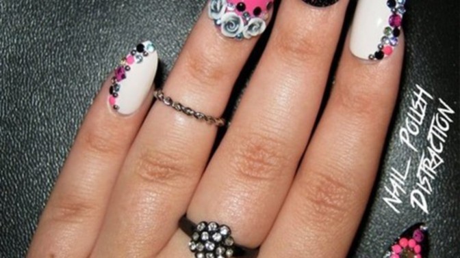 Which kind of nails do you get at the salon or DIY at home?