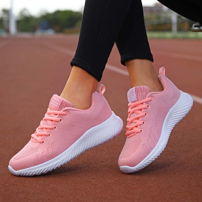 Anyone else like when women wear sneakers?