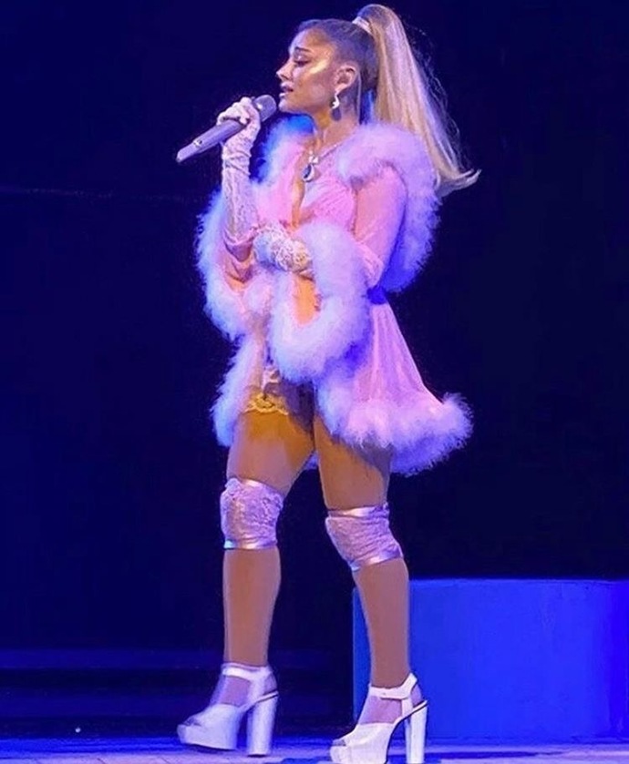 What’s your favorite Ariana Grande Sweetener Era Outfit (part 6) ?