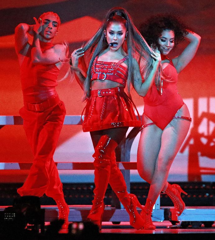 What’s your favorite Ariana Grande Sweetener Era Outfit (part 6) ?