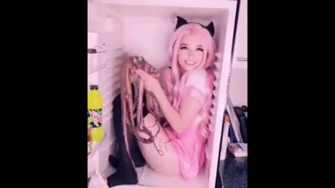 I would definitely kiss the girl that kissed the squid...