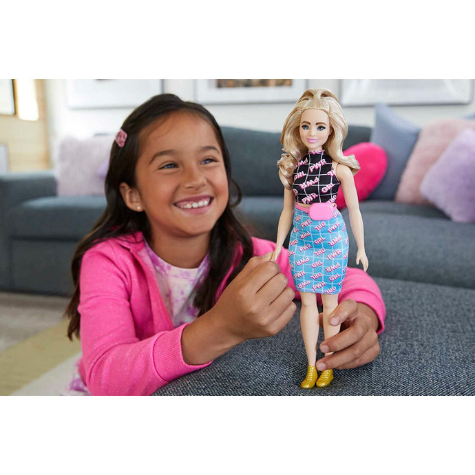 Anyone know what type is this barbie?