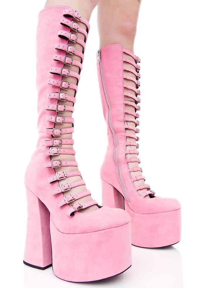 What kind of heels would match this dress?