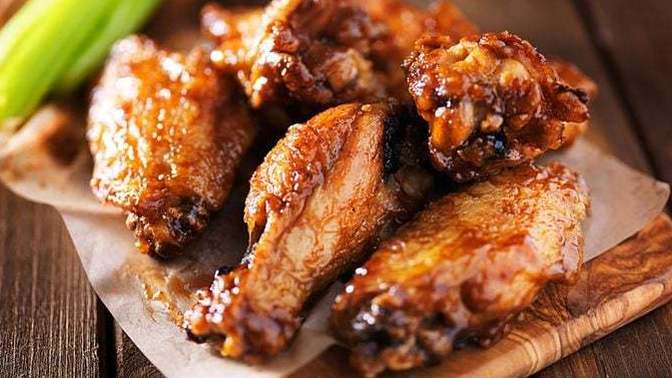 When it comes to chicken wings, do you like drumsticks or flats? 