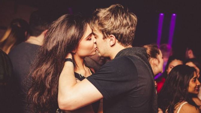 I kissed my ex, now I’m confused?