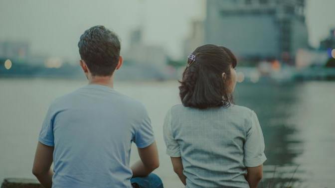 Is it worse when we love a man more than he does or vice-versa?