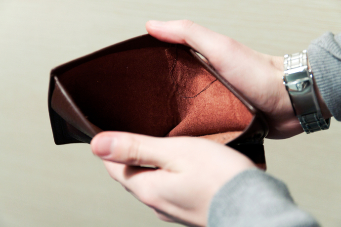 Girls, tell me a reason why youd date a broke boy?