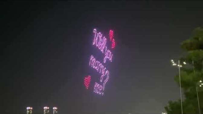 Ladies, how would you feel if you got proposed like this?