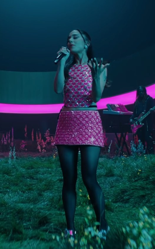 What’s your favorite Ariana Grande Positions Outfit (part 1)?