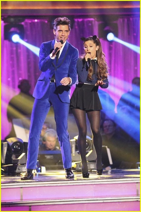 What’s your favorite Ariana Grande 2013 Outfit (final Round)?