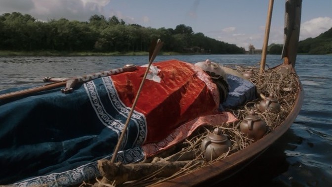 If you could have any kind of creative funeral other than a classic coffin burial and gravestone funeral, what would it be and why?