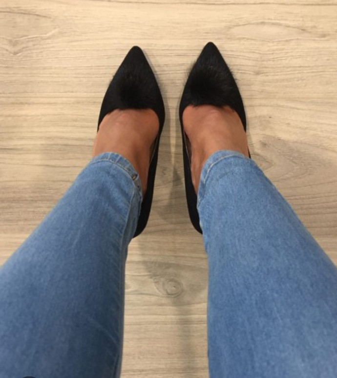 Im a man and a girl gave me heels for my birthday, why?