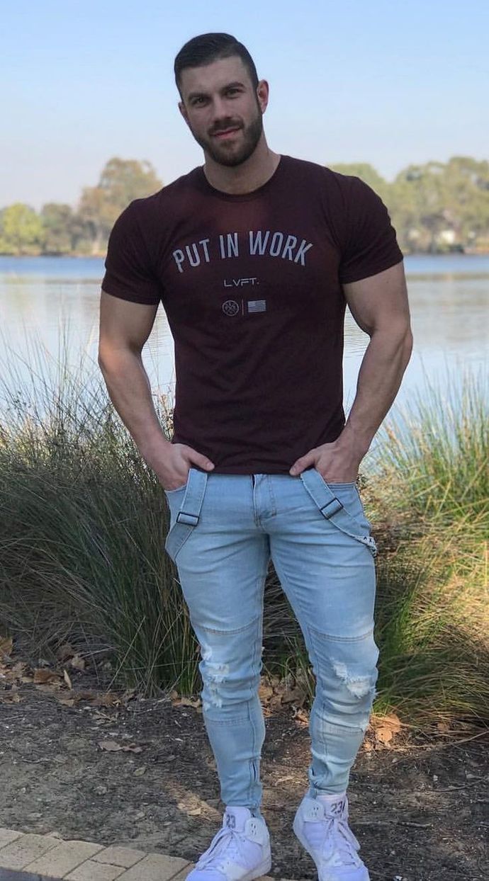 What do girls like about tall muscular guys?