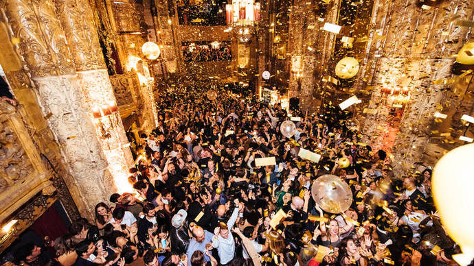 My question is, how can I celebrate New Years with my family? Please suggest trips, tours, and other ideas.?