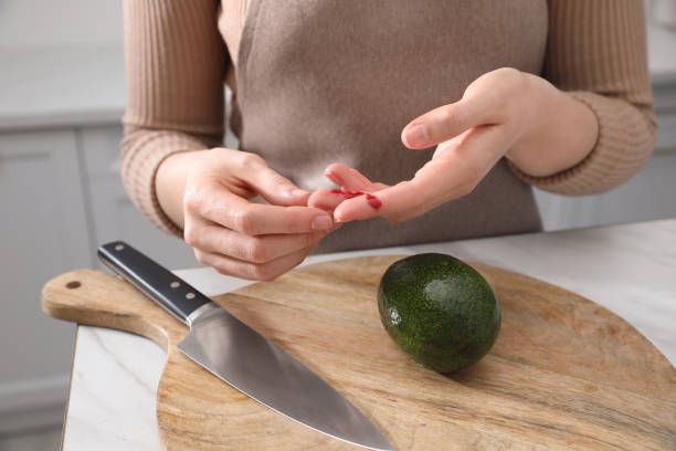 What would you do if your partner accidentally cut their own finger off?