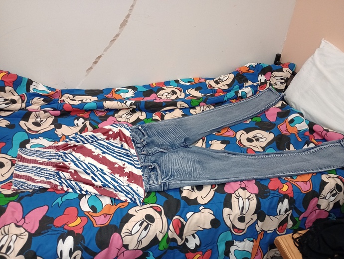 What outfit should I wear ?