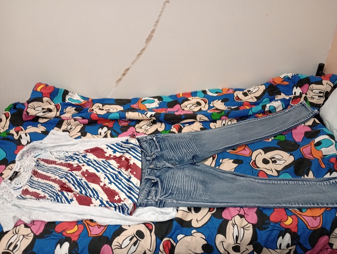 What outfit should I wear ?