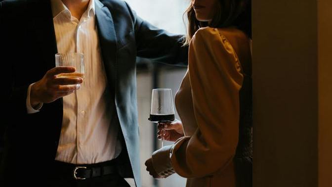 What is the best flirty move according to you?