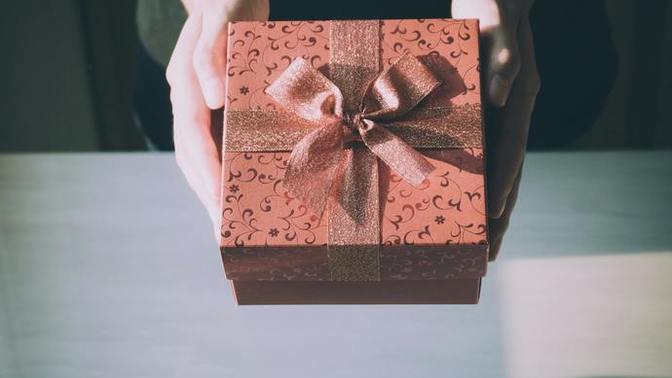 What are some cute “just because” gifts for a guy?